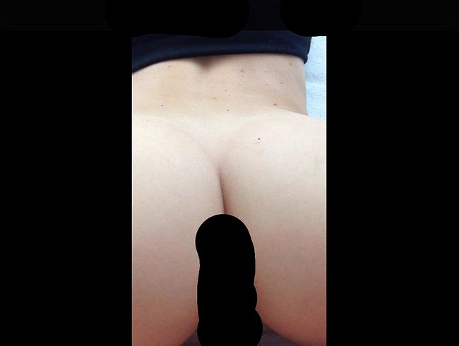 baise en levrette et doigts dans mon cul